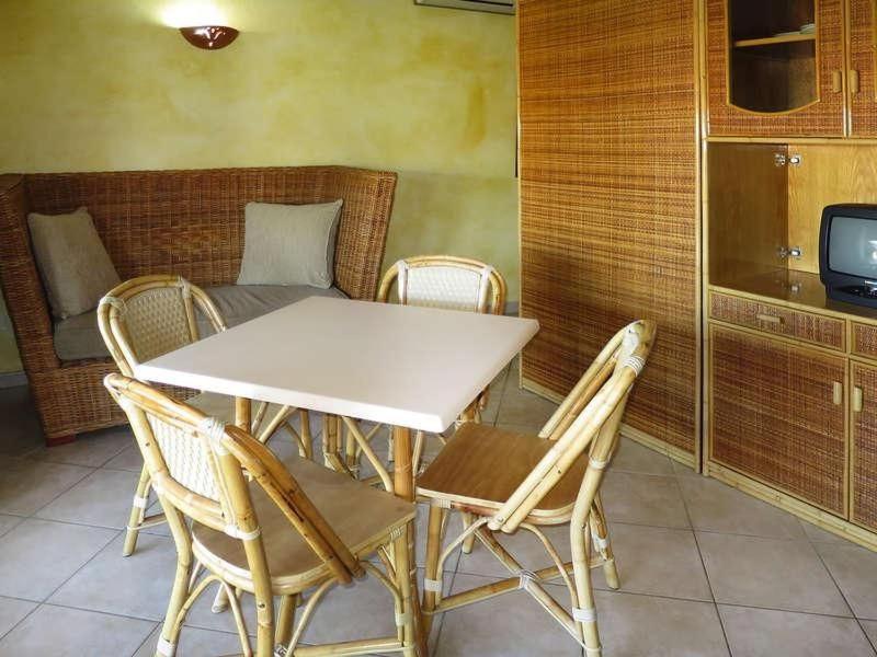 Residence Il Borgo Di Porto Corallo วิลลาปุตซู ภายนอก รูปภาพ