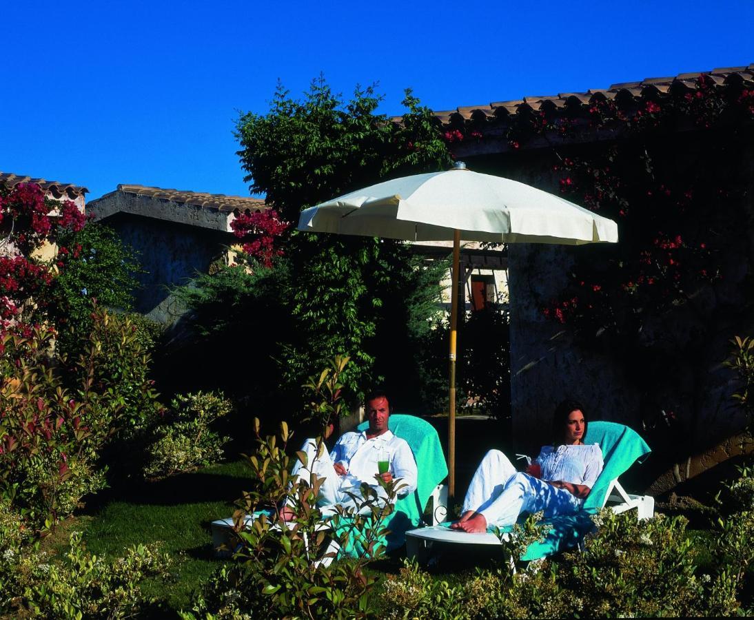 Residence Il Borgo Di Porto Corallo วิลลาปุตซู ภายนอก รูปภาพ