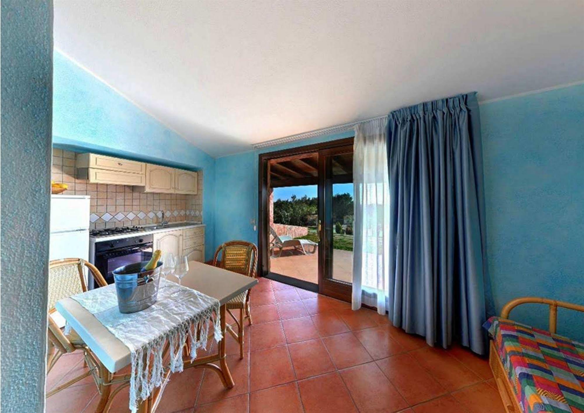 Residence Il Borgo Di Porto Corallo วิลลาปุตซู ภายนอก รูปภาพ